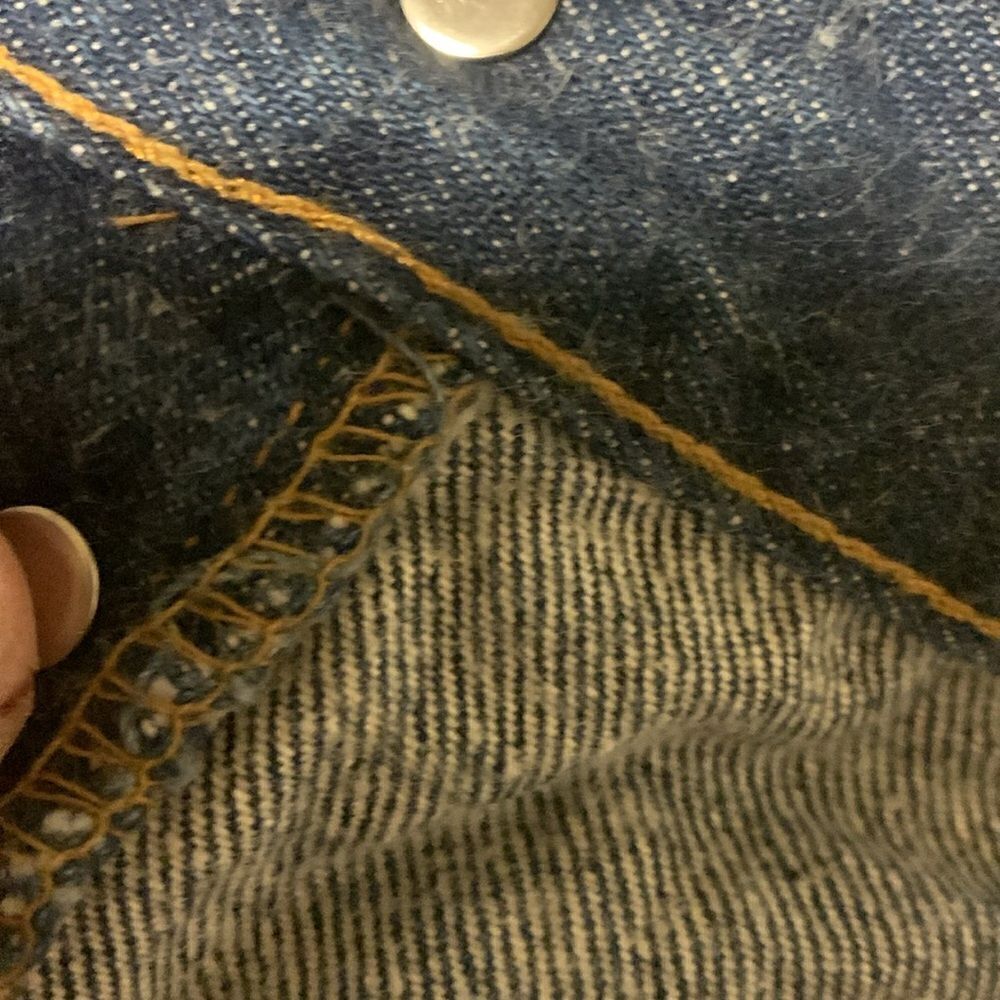 LeVI’S, 501 button up, vintage 94, (30years old) have wear spots, 40x32 - Picture 8 of 11